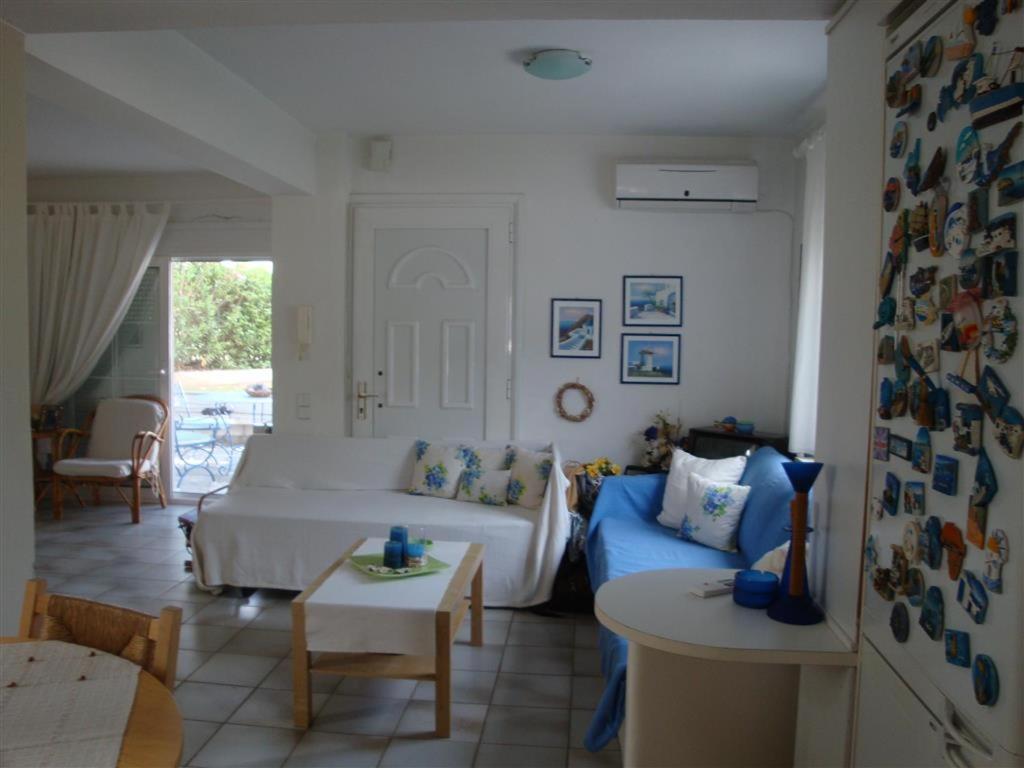 Wonderful House With Private Garden Villa Flogita Exterior photo